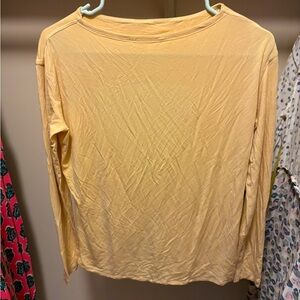 Lululemon open back top size m-l